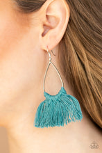 Load image into Gallery viewer, Tassel Treat  - BLUE #E620